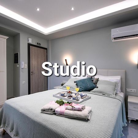 Adell Deluxe Apartments Kavala Exteriör bild